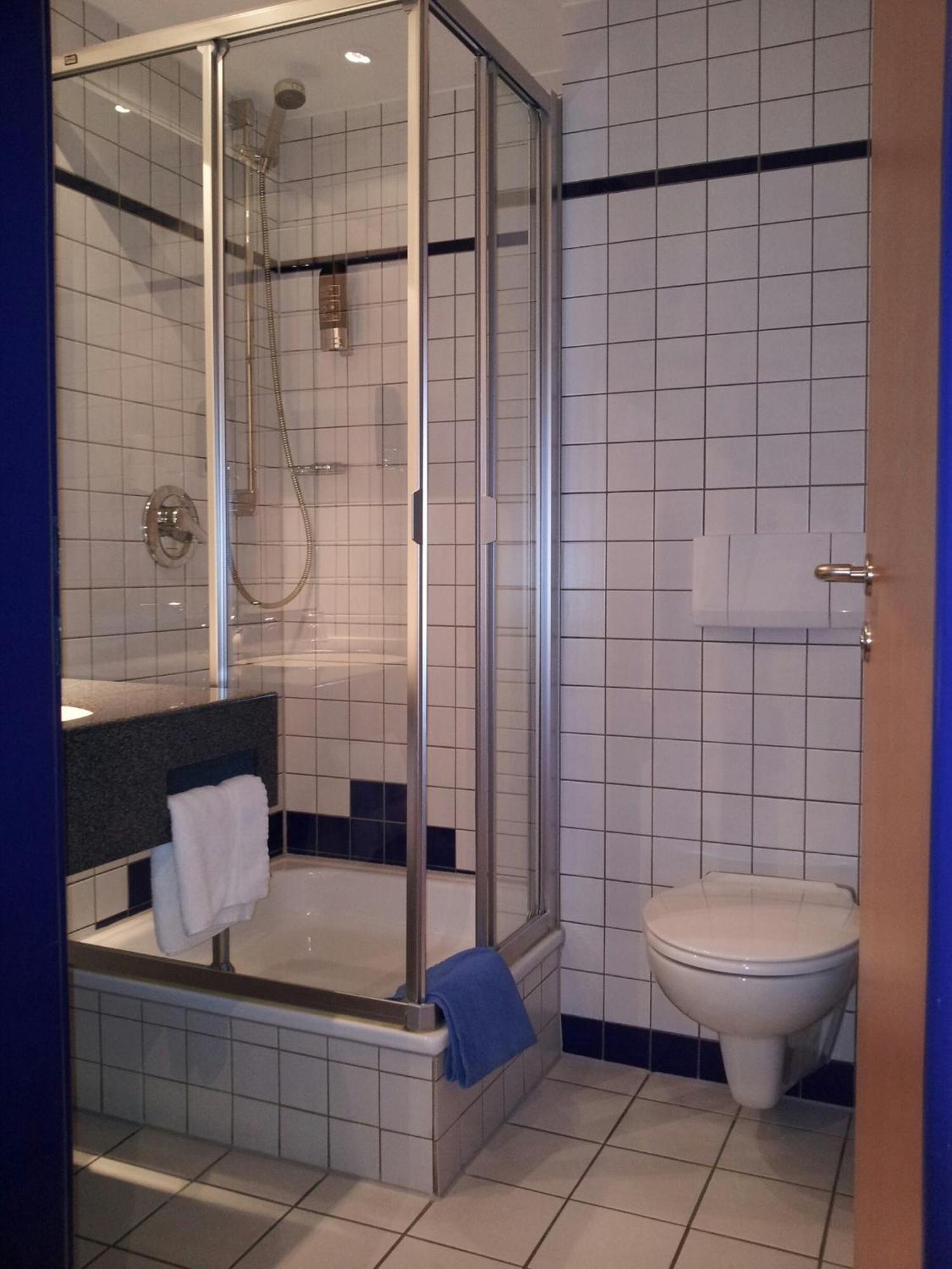 Hotel Alber ไลน์เฟลเดิน-เอคเทอร์ดิงเงน ภายนอก รูปภาพ
